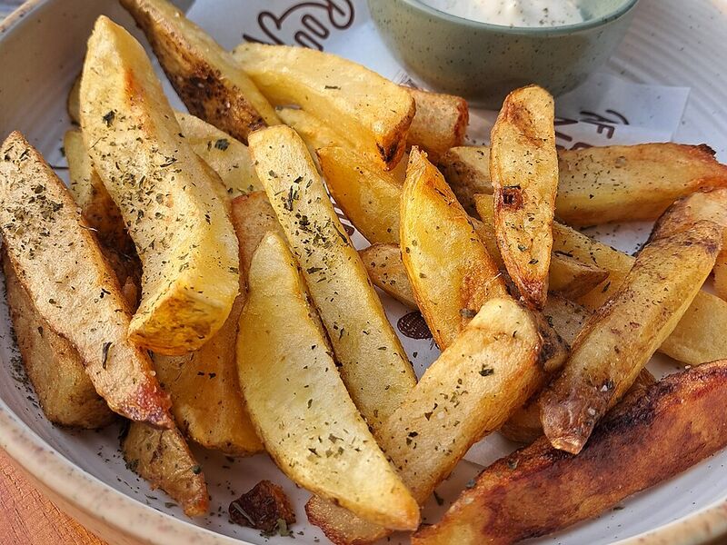 Fryday potato wedges